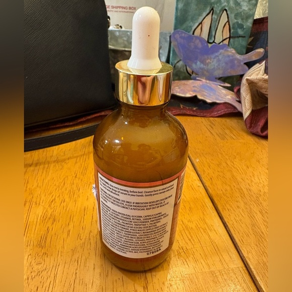 Retinol & Hyaluronic Anti-Wrinkle Serum - Brown and Gold - Picture 2 of 2